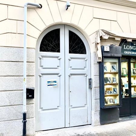 1Min Da Lago E Duomo Prestigioso Appartamento Όπως Εξωτερικό φωτογραφία